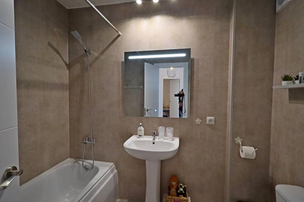 Apartmán Vistas Al Mar Y Al Puerto Deportivo Benalmádena Exteriér fotografie